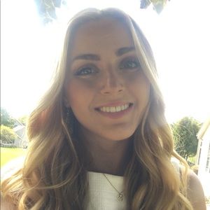 Meet your Posher, Shea